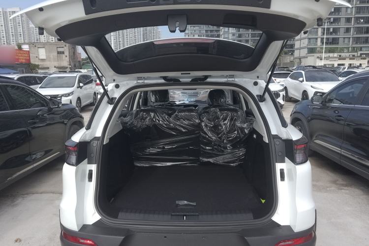 Used BAIC Beijing X7 2023 1.5TD DCT Premium+ Edition Trunk