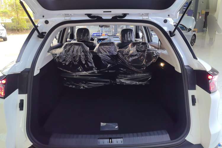 Used BAIC Beijing X7 2023 1.5TD DCT Premium+ Edition Trunk