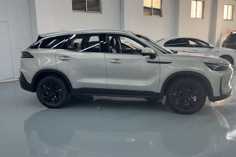 Used BAIC Beijing X7 2025 Model 1.5TD DCT Enjoyment Edition Exterior 4