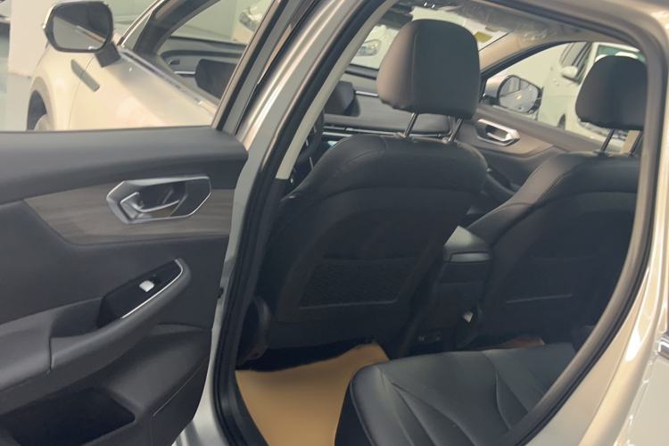 Used BAIC Beijing X7 2025 Model 1.5TD DCT Enjoyment Edition Interior 4