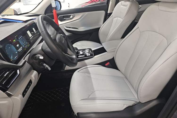 Used BAIC Beijing X7 PHEV 2020 PHEV Trendy Edition Left Front Seat