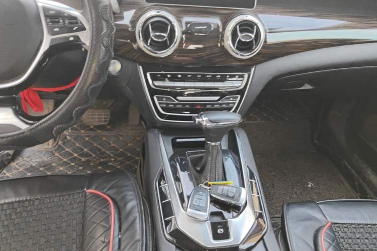 Used BAIC Changhe A6 2018 1.5L CVT Luxury Edition Audio And AC Panel