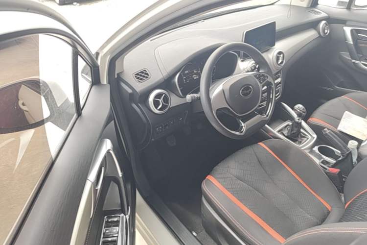 Used BAIC Changhe A6 2018 1.5L Manual Elite Edition Driver Seat
