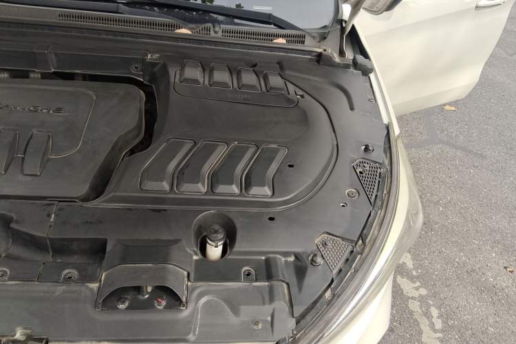 Used BAIC Changhe A6 2018 1.5L CVT Luxury Edition Engine Bay Left
