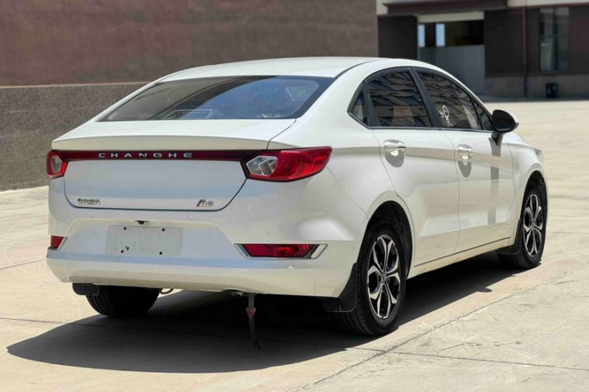 Used BAIC Changhe A6 2018 1.5L Manual Elite Edition Exterior 3