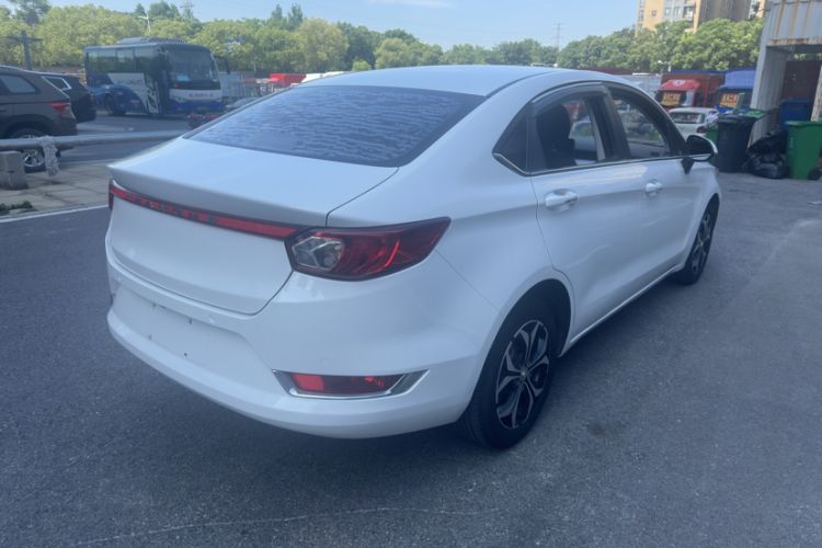 Used BAIC Changhe A6 2018 1.5L Manual Elite Edition Exterior 4