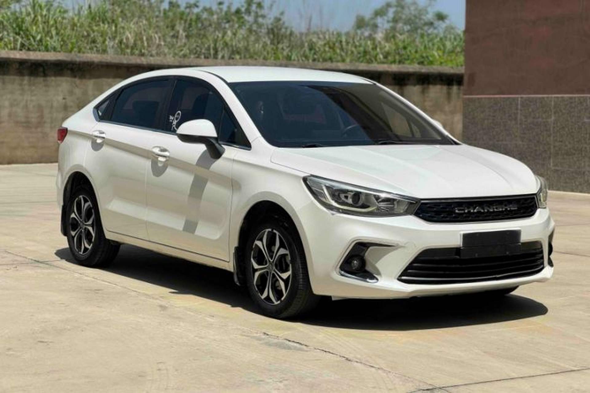Used BAIC Changhe A6 2018 1.5L Manual Elite Edition Exterior 5