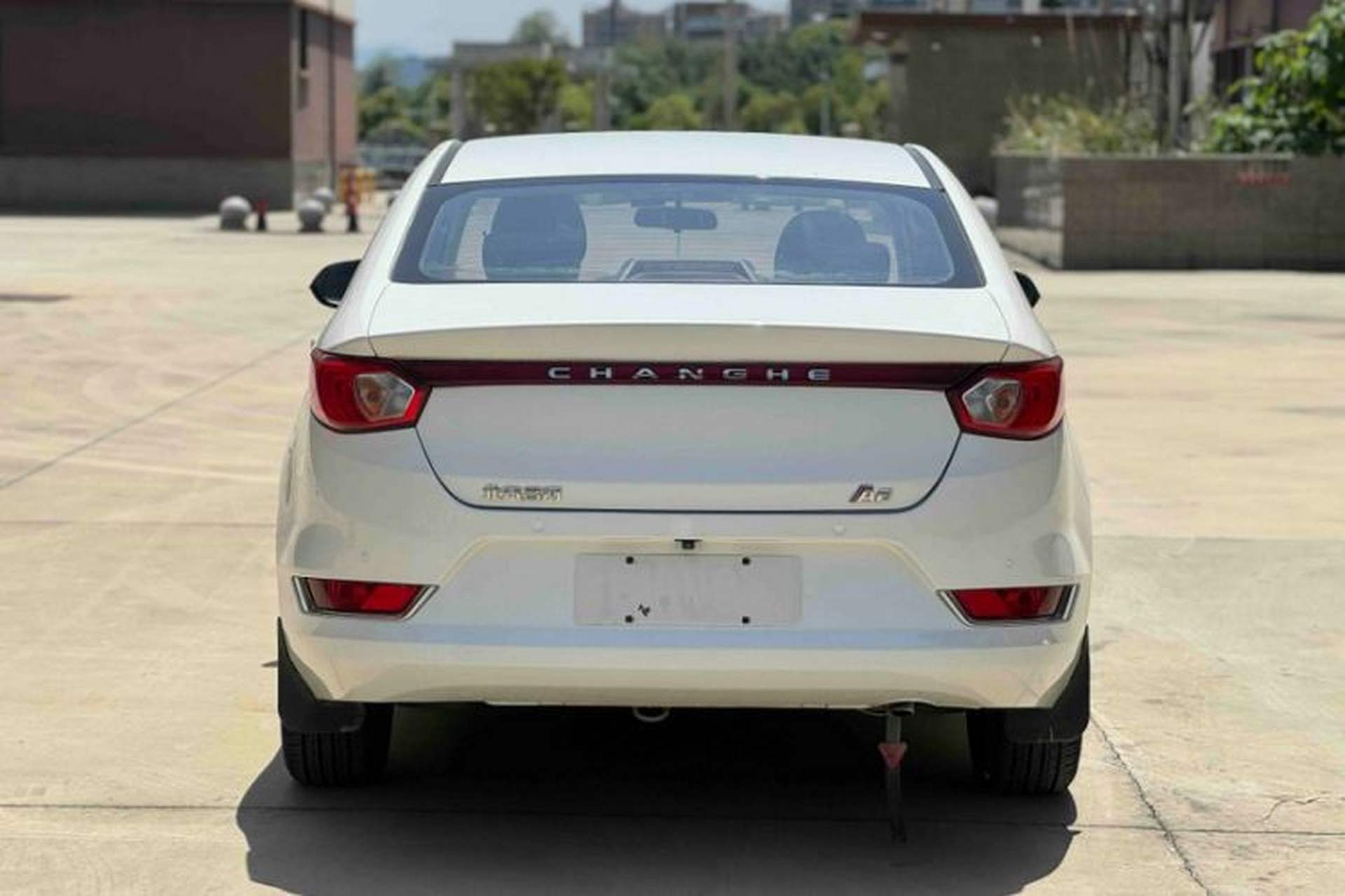 Used BAIC Changhe A6 2018 1.5L Manual Elite Edition Exterior 7