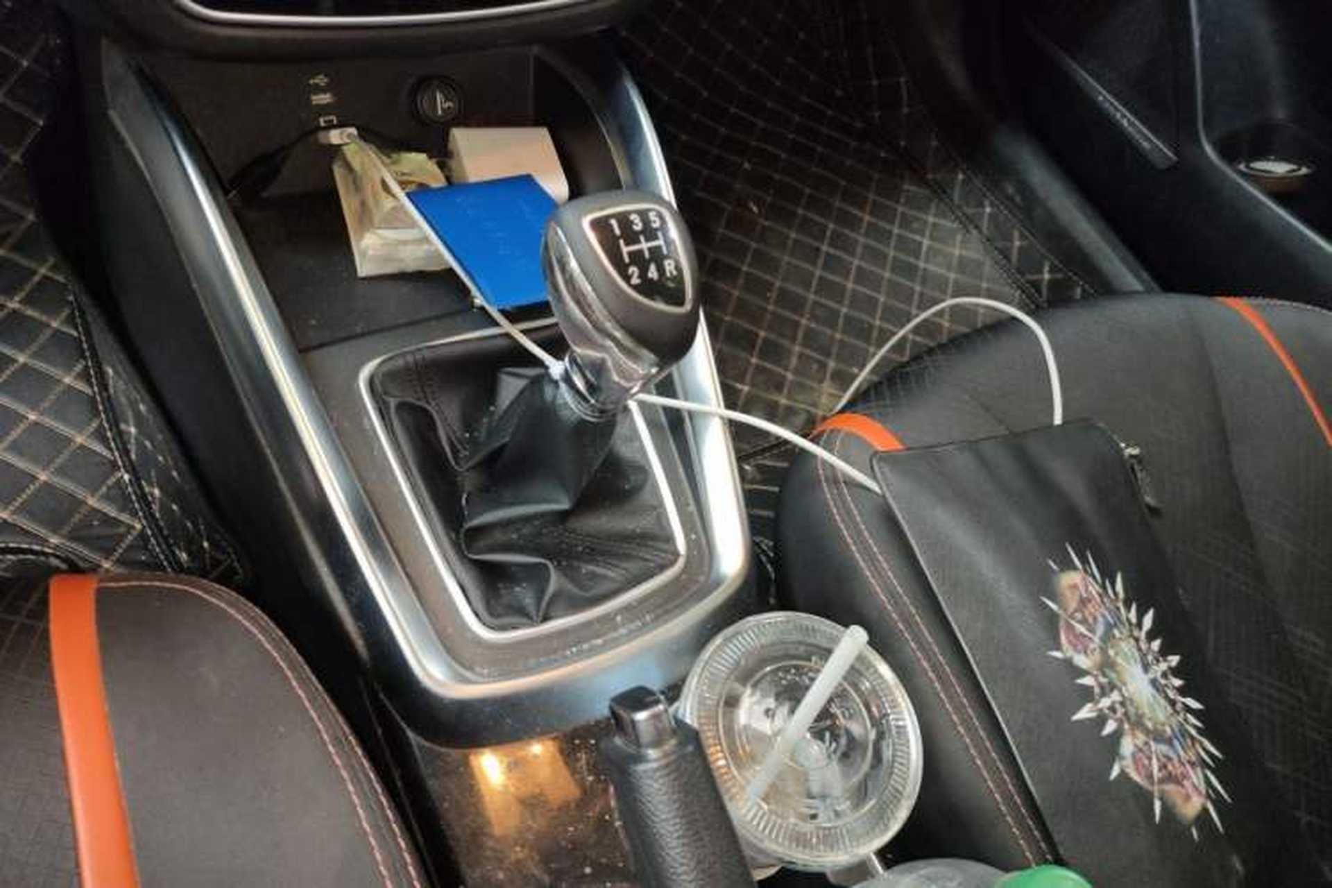 Used BAIC Changhe A6 2018 1.5L Manual Elite Edition Gear Lever