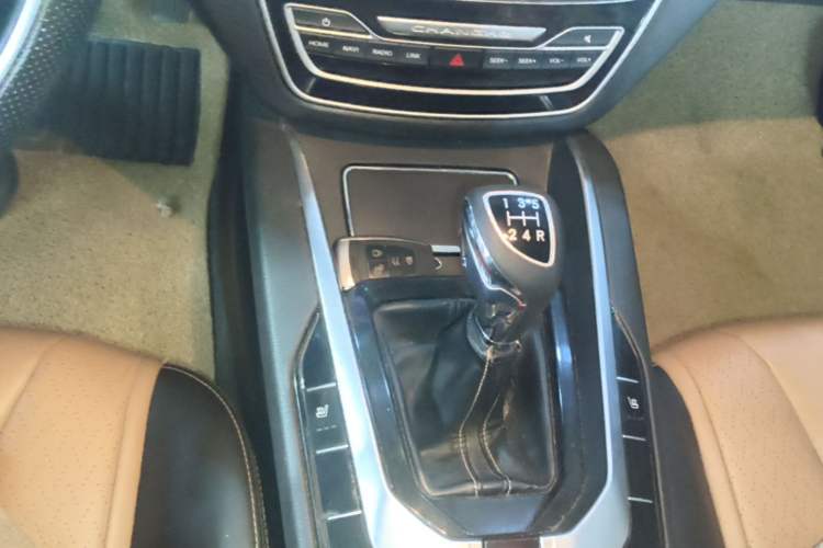Used BAIC Changhe A6 2018 1.5L Manual Luxury Edition Gear Lever