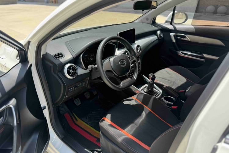 Used BAIC Changhe A6 2018 1.5L Manual Elite Edition Interior 1