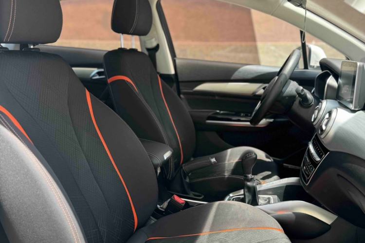 Used BAIC Changhe A6 2018 1.5L Manual Elite Edition Interior 2