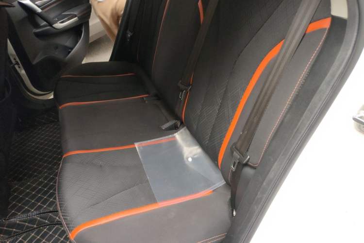 Used BAIC Changhe A6 2018 1.5L Manual Elite Edition Left Rear Seat