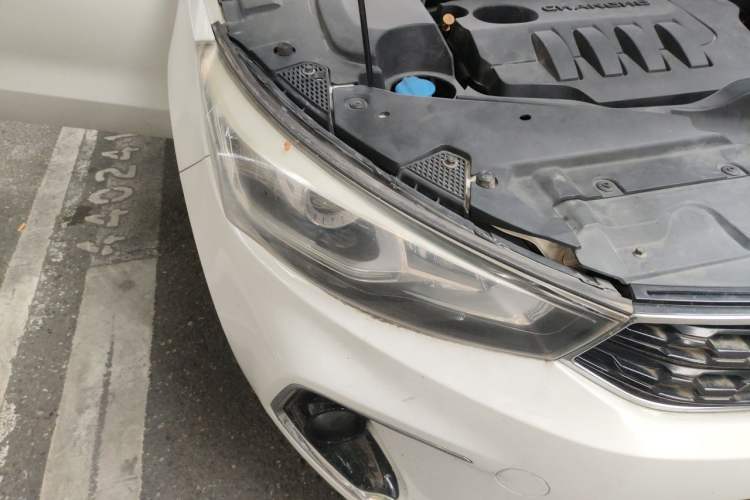 Used BAIC Changhe A6 2018 1.5L Manual Elite Edition Right Front Headlight