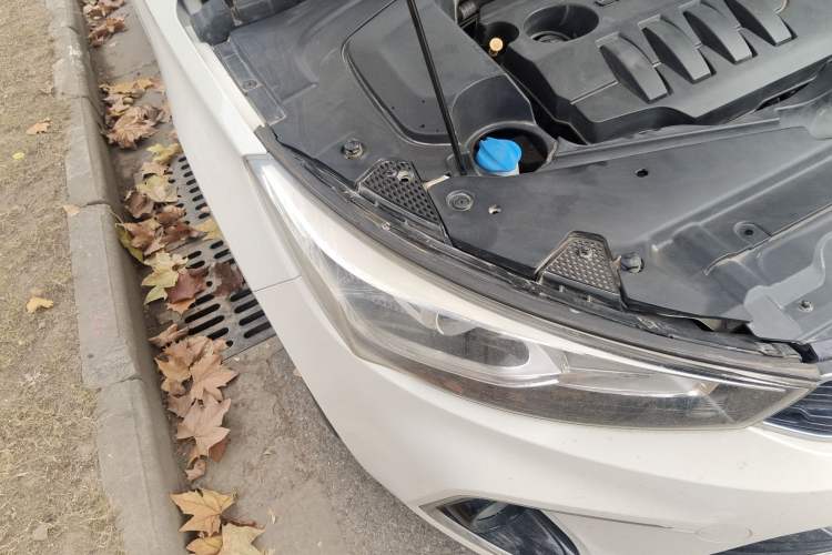 Used BAIC Changhe A6 2018 1.5L CVT Luxury Edition Right Front Headlight