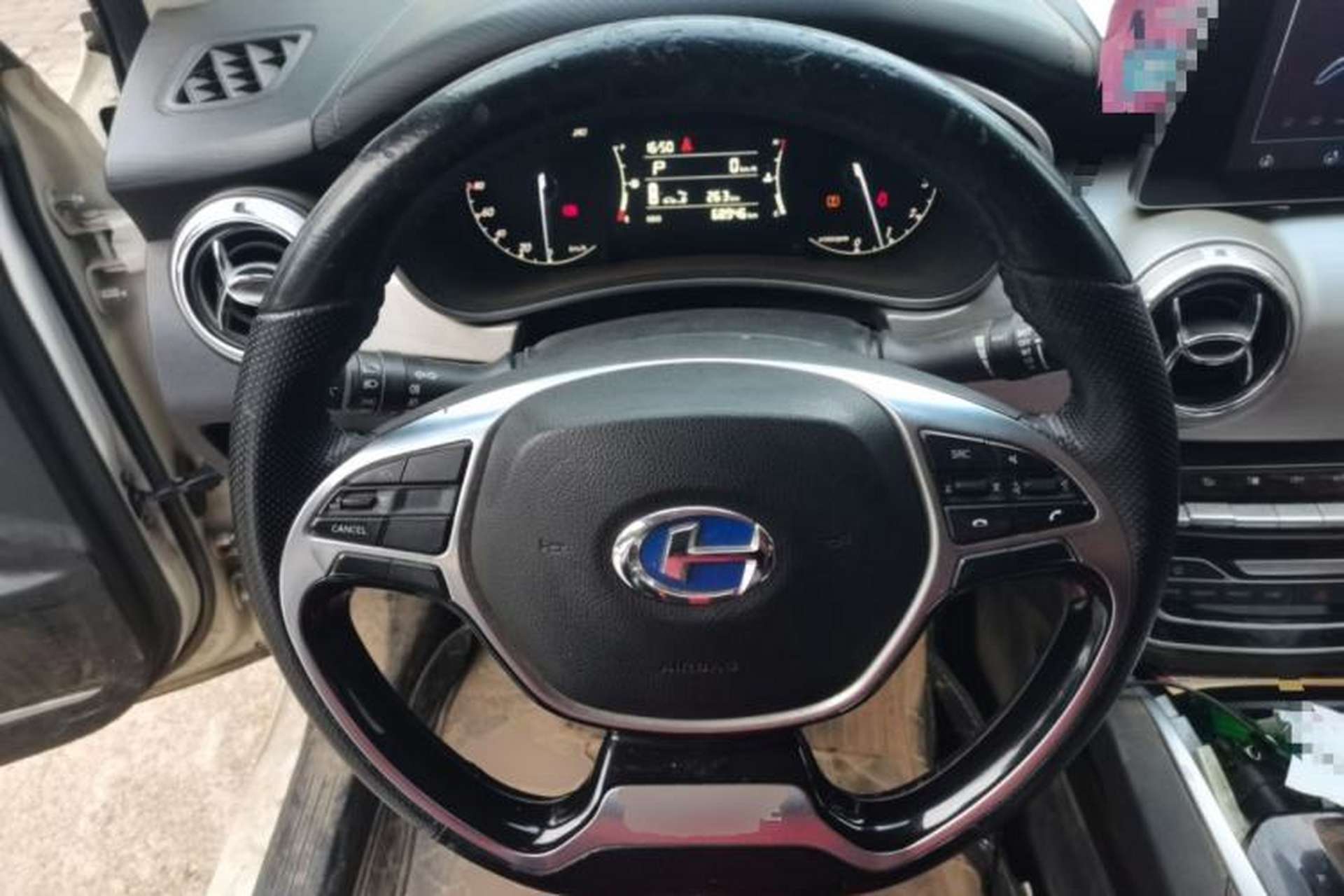 Used BAIC Changhe A6 2018 1.5L CVT Elite Edition Steering Wheel