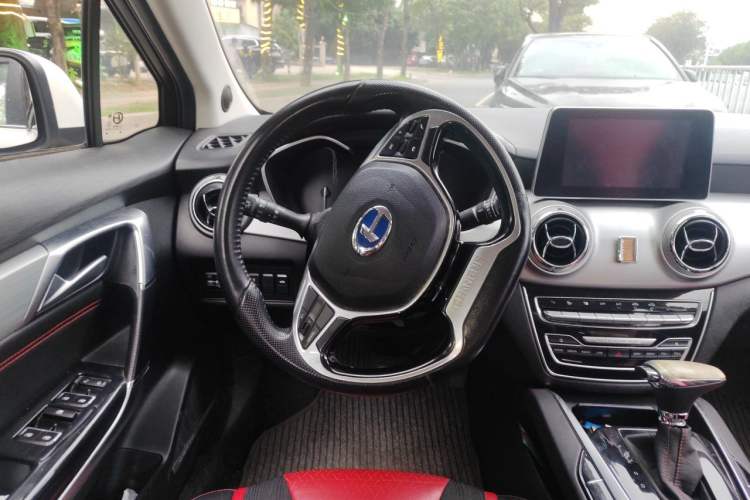 Used BAIC Changhe A6 2018 1.5L CVT Elite Edition Steering Wheel