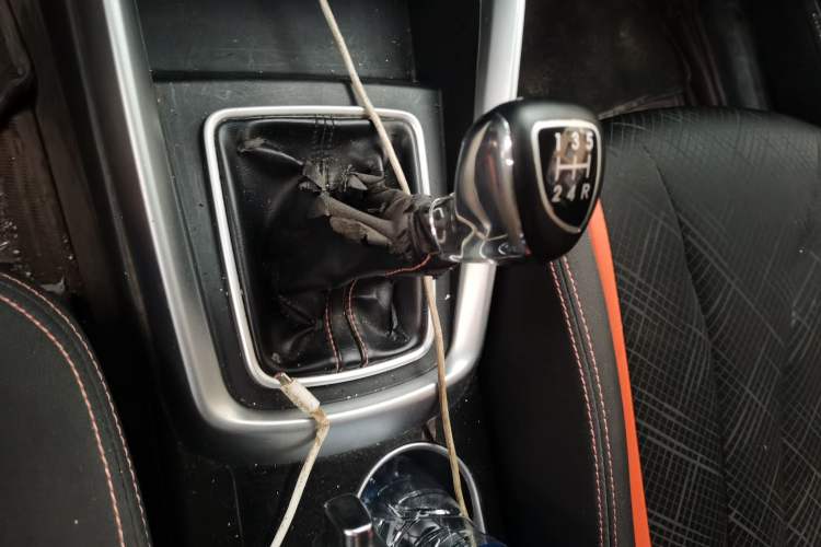 Used BAIC Changhe A6 2019 1.5L Manual Elite Edition Gear Lever
