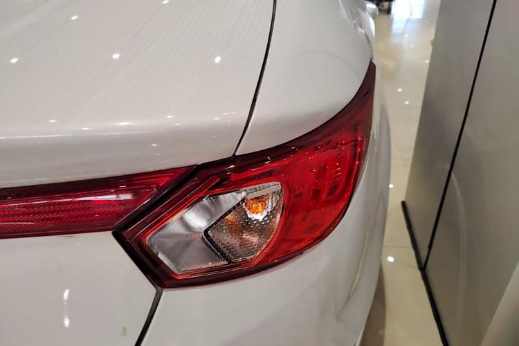 Used BAIC Changhe A6 2019 1.5L Manual Elite Edition Right Rear Taillight