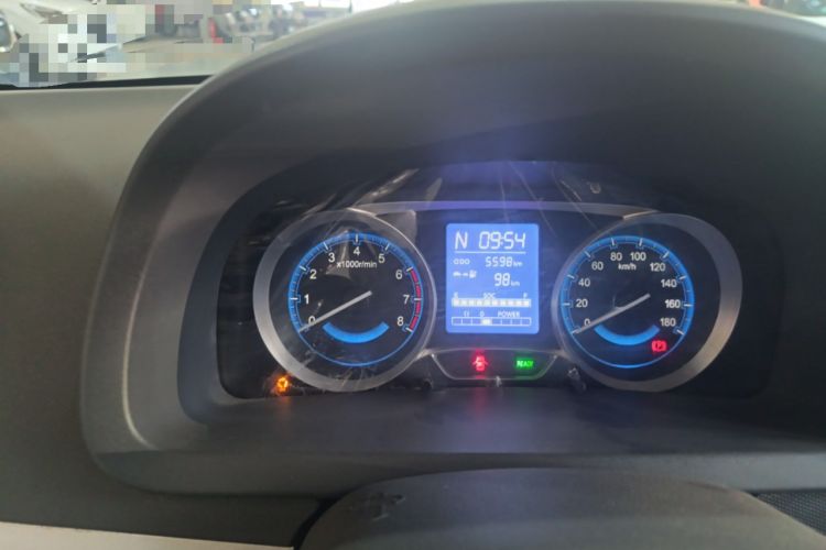 Used BAIC Changhe EC100 2020 EC100 Comfort Model Odometer Close Up
