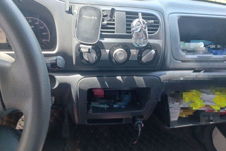 Used BAIC Changhe EV2 2019 8-degree version Audio And AC Panel