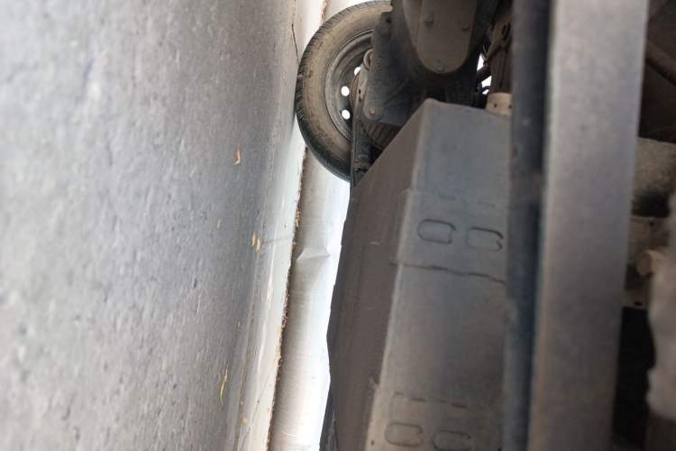 Used BAIC Changhe EV2 2019 8-degree version Chassis Rear Right