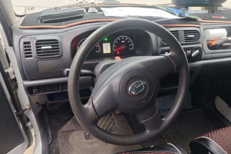 Used BAIC Changhe EV2 2019 Updated Version 10° Edition 1.8kW On-board Charger Steering Wheel