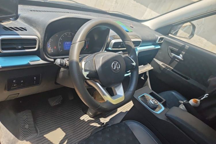 Used BAIC Changhe EV5 2019 210KM range version Center Console