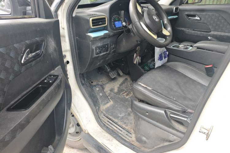 Used BAIC Changhe EV5 2019 270KM range version Driver Seat