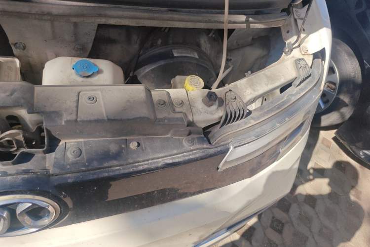 Used BAIC Changhe EV5 2019 210KM range version Engine Bay Left