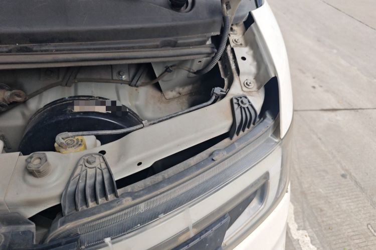 Used BAIC Changhe EV5 2019 270KM range version Engine Bay Left