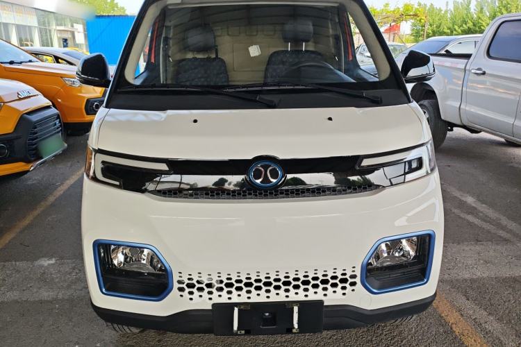 Used BAIC Changhe EV5 2019 210KM range version Front