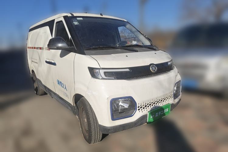 Used BAIC Changhe EV5 2019 270KM range version Front Right 45 Deg