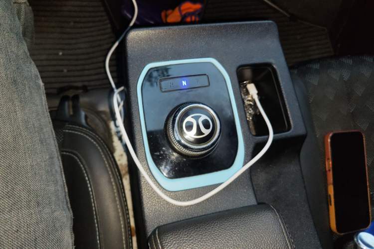 Used BAIC Changhe EV5 2019 270KM range version Gear Lever