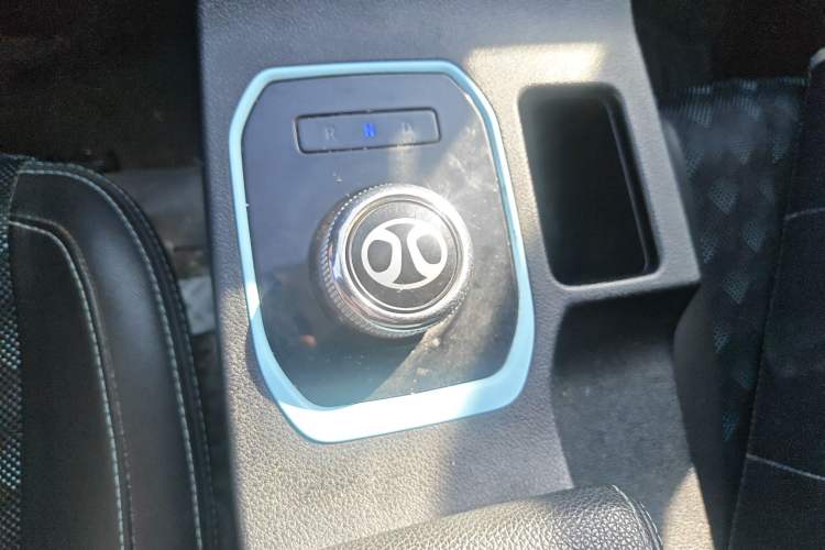 Used BAIC Changhe EV5 2019 270KM range version Gear Lever