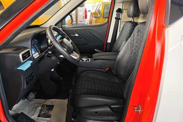 Used BAIC Changhe EV5 2019 210KM range version Left Front Seat