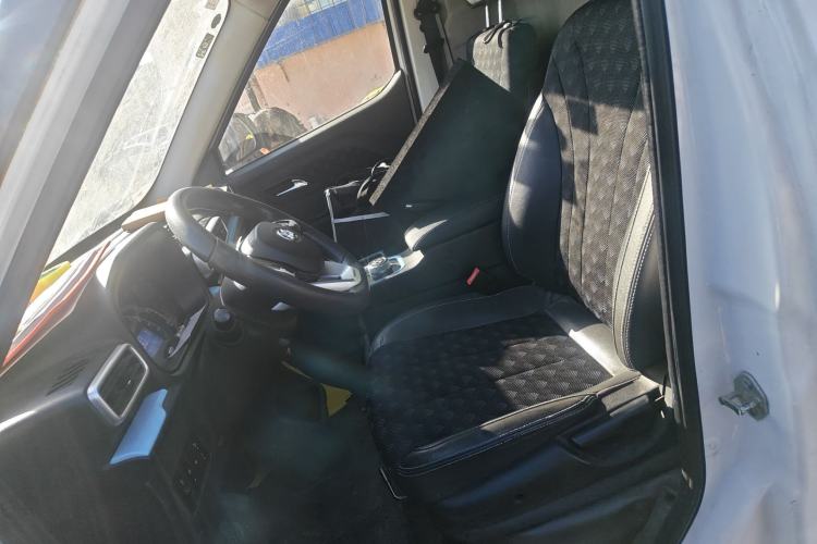Used BAIC Changhe EV5 2019 270KM range version Left Front Seat