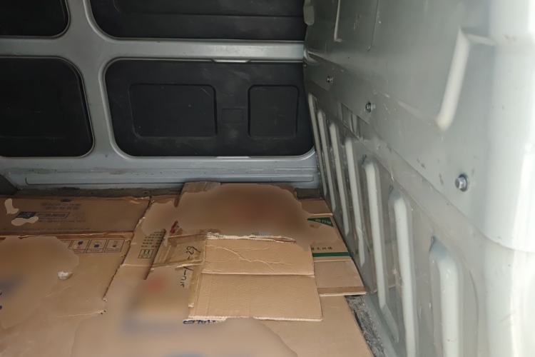 Used BAIC Changhe EV5 2019 210KM range version Left Rear Seat