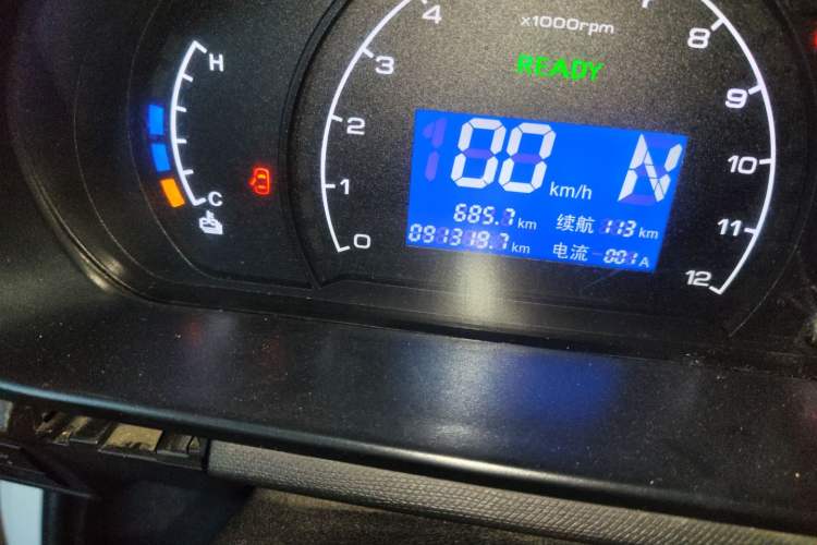 Used BAIC Changhe EV5 2019 270KM range version Odometer Close Up