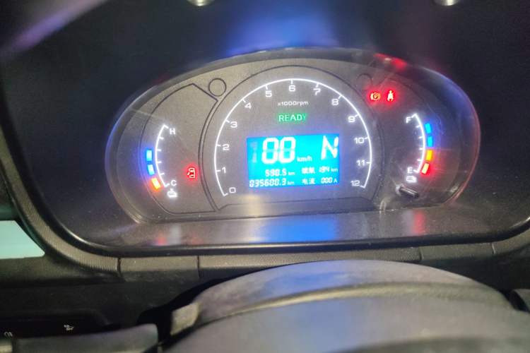 Used BAIC Changhe EV5 2019 210KM range version Odometer Close Up