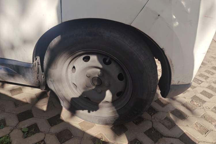 Used BAIC Changhe EV5 2019 210KM range version Right Front Wheel Hub