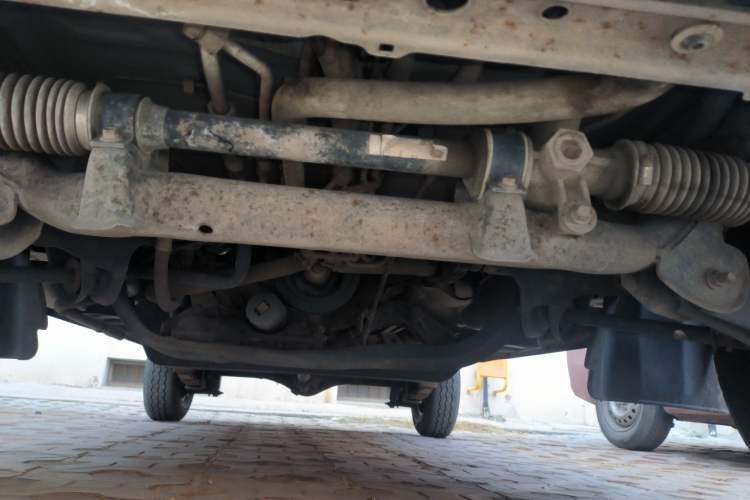 Used BAIC Changhe Fortune 2012 1.2L base model Chassis Front
