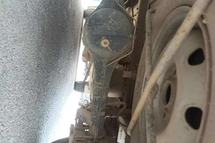 Used BAIC Changhe Freedom 2011 1.0L Hongyun Edition EC Type DA465QE Chassis Rear Right