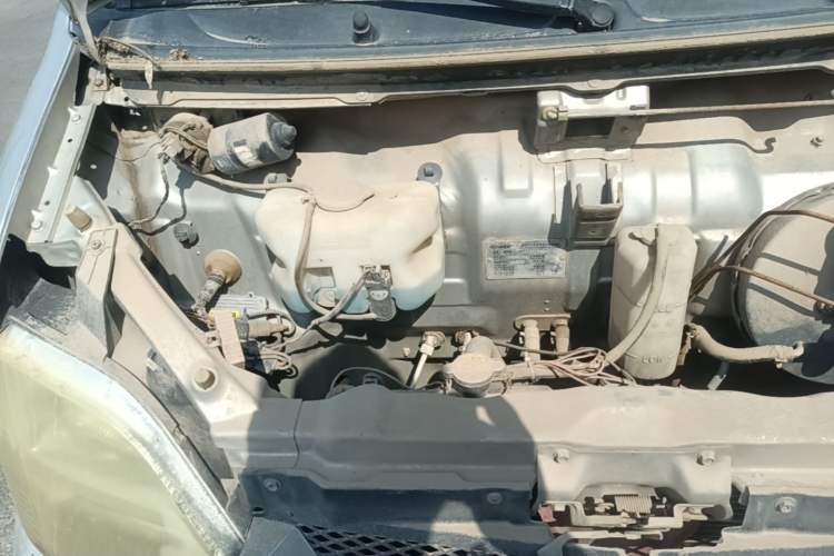 Used BAIC Changhe Freedom 2011 1.0L Hongyun Edition EC Type DA465QE Engine Bay Right