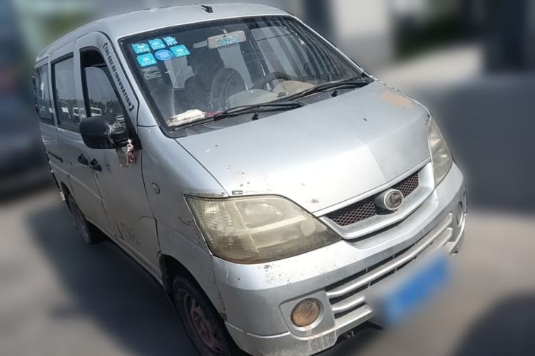 Used BAIC Changhe Freedom 2011 1.0L Hongyun Edition EC Type DA465QE Front Right 45 Deg