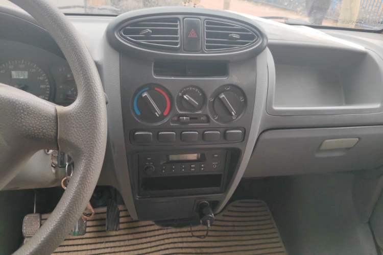 Used BAIC Changhe Freedom 2011 1.0L Hongyun Edition EC Type DA465QA Audio And AC Panel