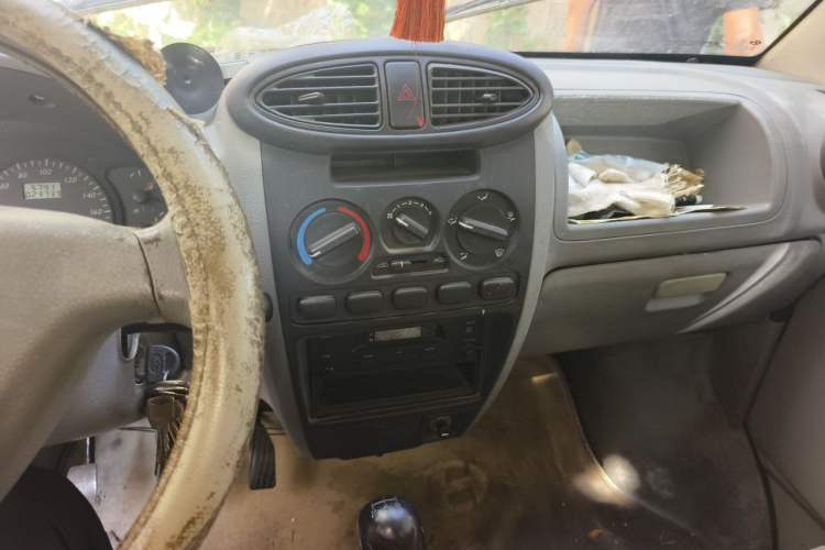 Used BAIC Changhe Freedom 2011 1.0L Hongyun Edition EC Type DA465QA Audio And AC Panel