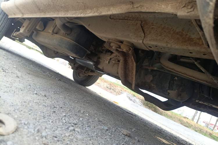 Used BAIC Changhe Freedom 2011 1.0L Hongyun Edition EC Type DA465QE Chassis Front Right
