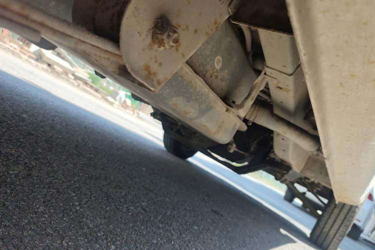 Used BAIC Changhe Freedom 2011 1.0L Hongyun Edition EC Type DA465QE Chassis Rear Right