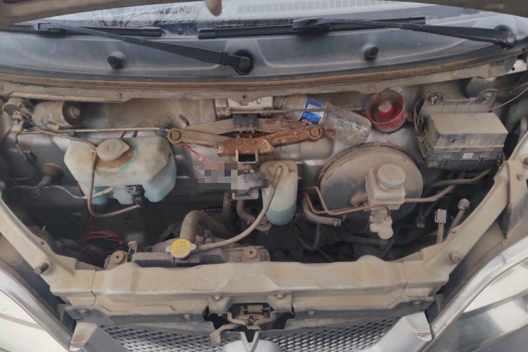 Used BAIC Changhe Freedom 2011 1.0L Hongyun Edition EC Type DA465QA Engine Bay